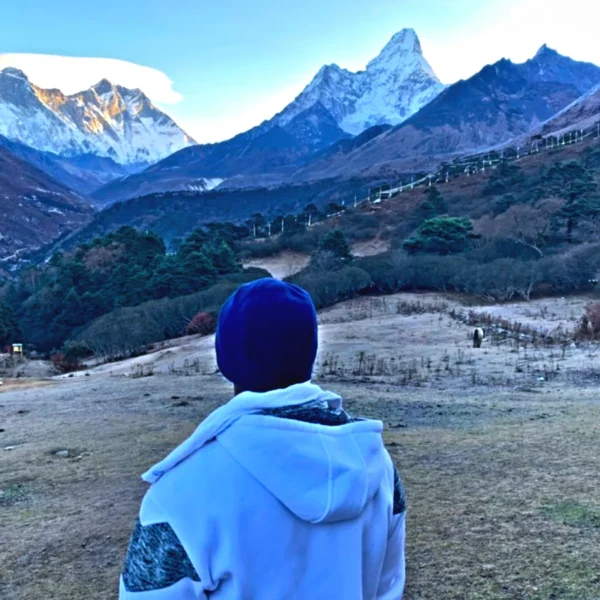 Everest three passes trekking and magnificent himalayas nepal