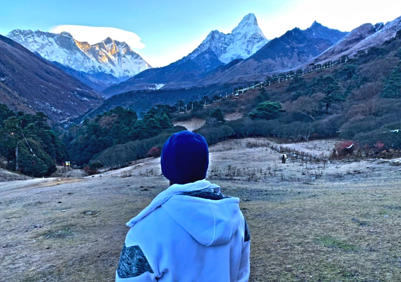 Everest three passes trekking and magnificent himalayas nepal