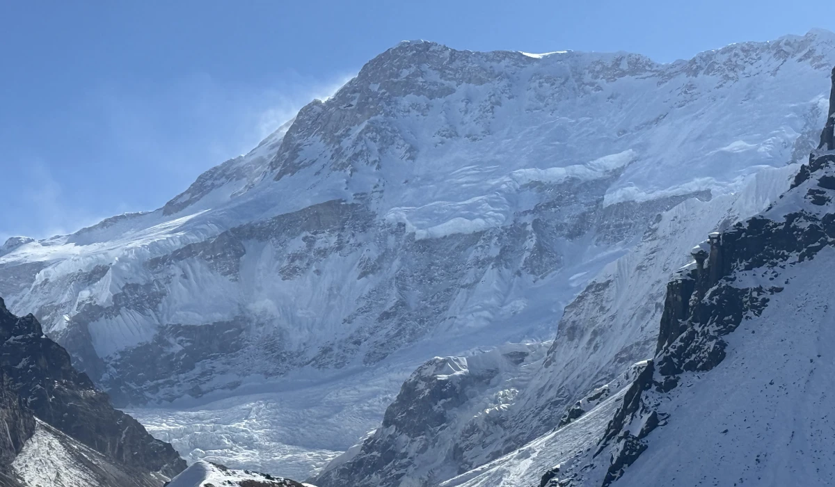Highest mountain kanchenjunga and panoramic himalayas nepal