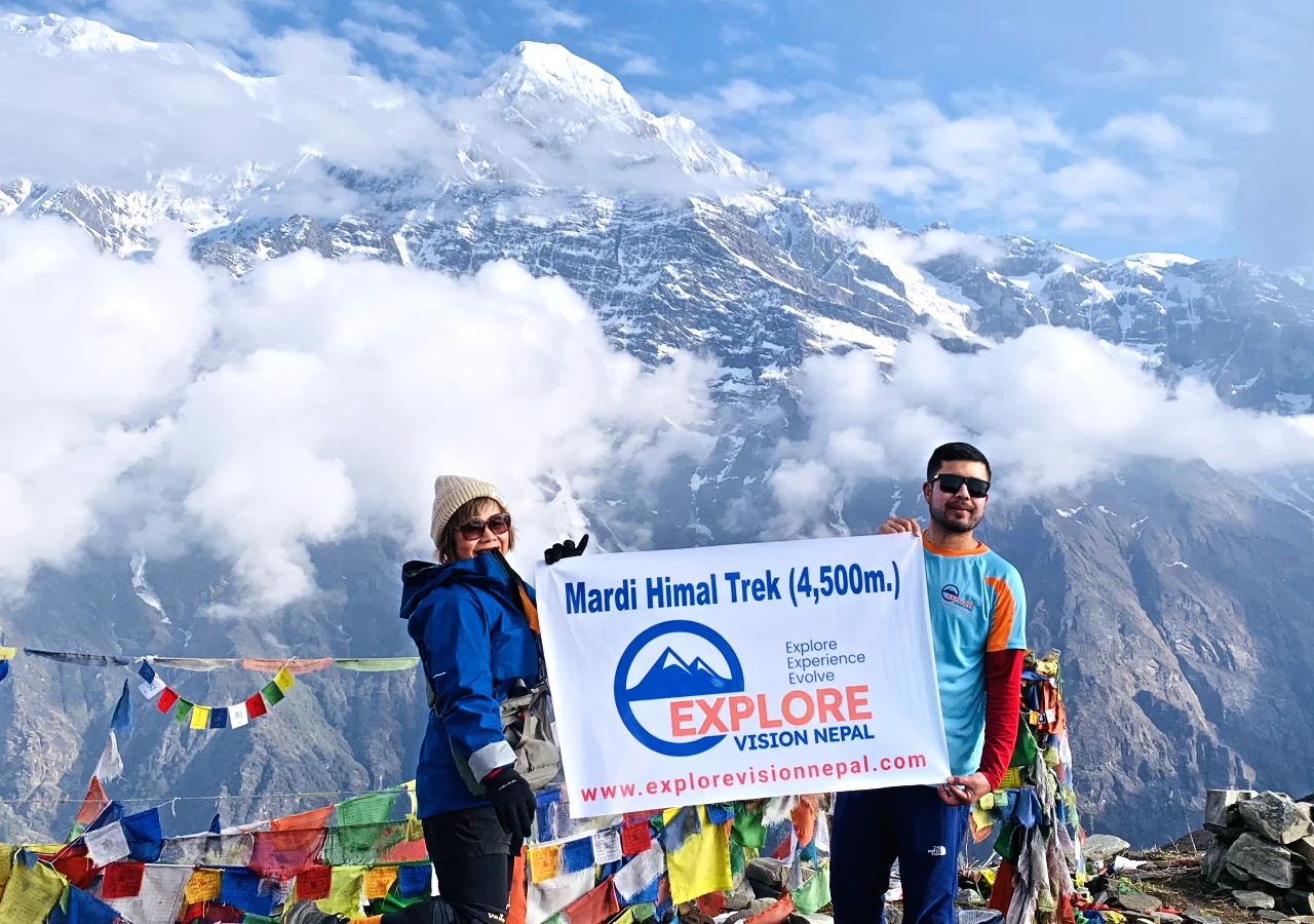 Mardi Himal Trek Viewpoint with an amazing view of Annapurna Peaks
