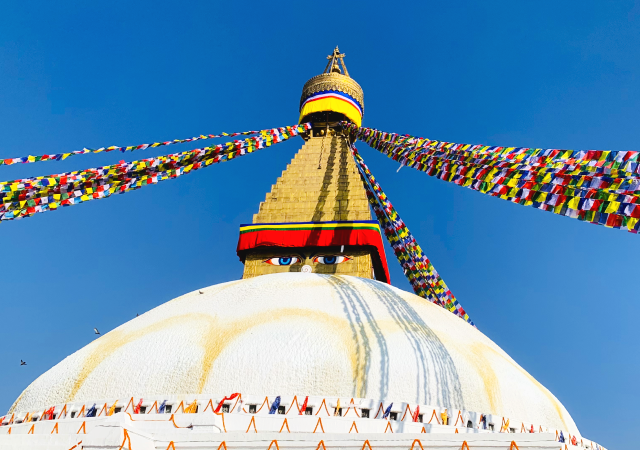 Nepal luxury tour experience and famous boudhanath stupa kathmandu nepal