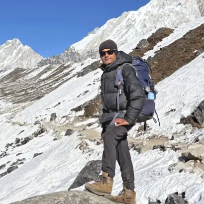 Explore vision nepal guide raman and everest base camp trekking trail with everest himalayas nepal