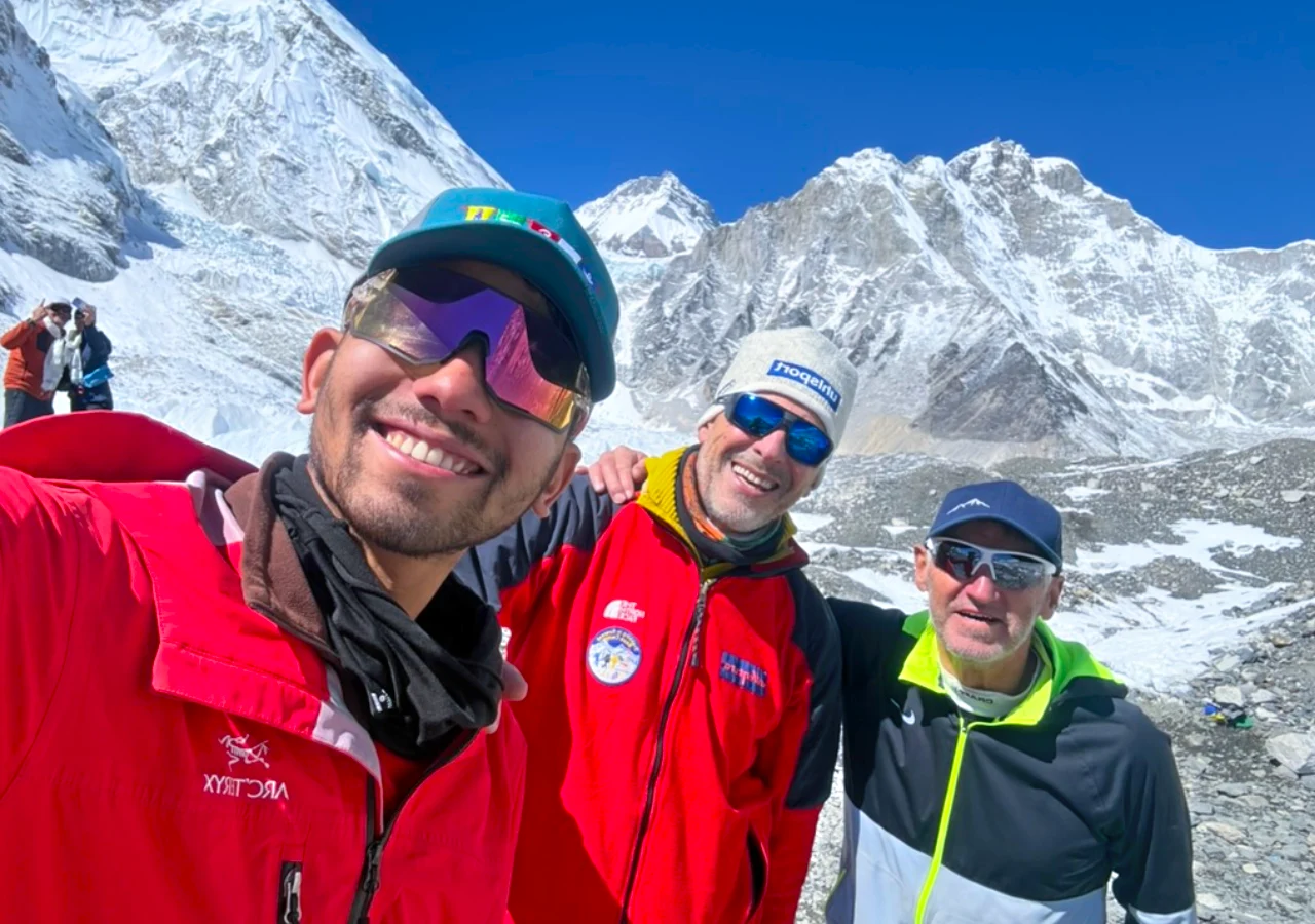 Guests enjoying the Luxury Everest Base Camp Trek with panoramic Himalayan views